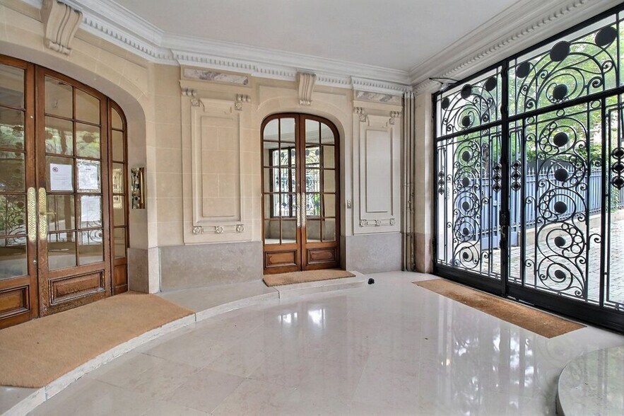 Avenue Du Président Wilson, Paris à louer - Hall d’entrée – Image 3 sur 4