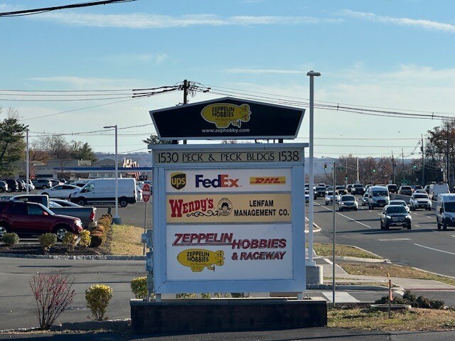 1532 Route 23 Hwy, Wayne, NJ à louer - Photo de l’enseigne sur pylône – Image 3 sur 3