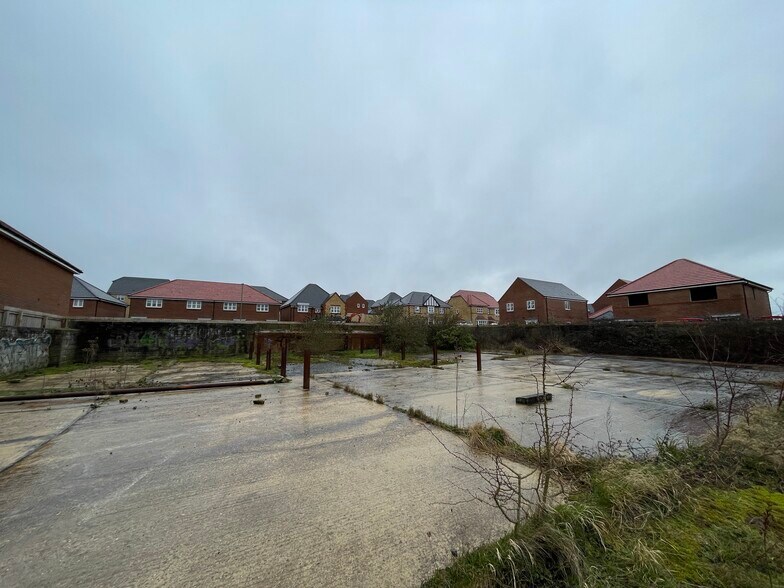 Highworth Rd, Faringdon à vendre - Photo de l’immeuble – Image 2 sur 5