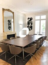 155 Boulevard Haussmann, Paris à louer Photo de l’immeuble– Image 1 sur 17