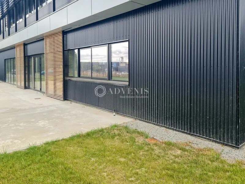 Local commercial dans Lamballe-Armor à louer Photo de l’immeuble– Image 1 sur 11