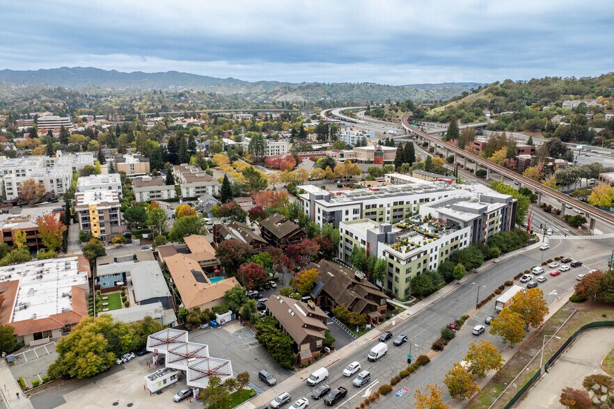 245 Ygnacio Valley Rd, Walnut Creek, CA à vendre - Aérien – Image 3 sur 3