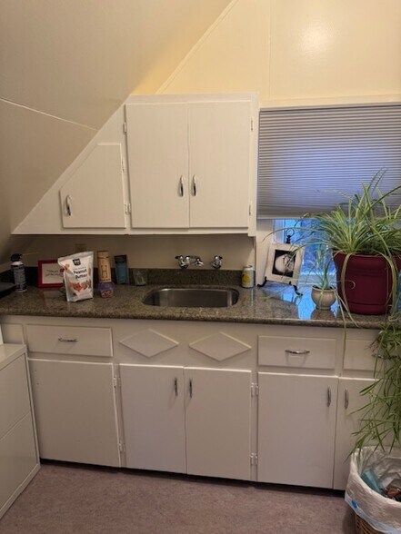 725-729 Broadway, Sonoma, CA à louer - Photo de l’immeuble – Image 3 sur 9