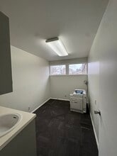 3200 Sycamore Ct, Columbus, IN à louer Photo intérieure– Image 1 sur 24