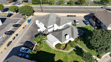 16752 Bardon Ln, Huntington Beach, CA - Vue aérienne  vue de carte - Image1