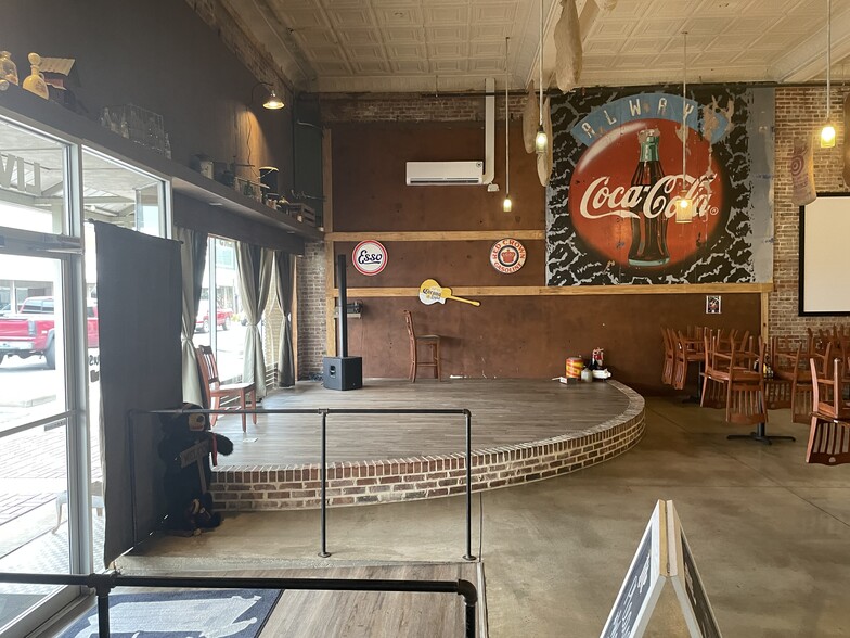 200 Main St W, Hartselle, AL à louer - Photo de l’immeuble – Image 3 sur 4
