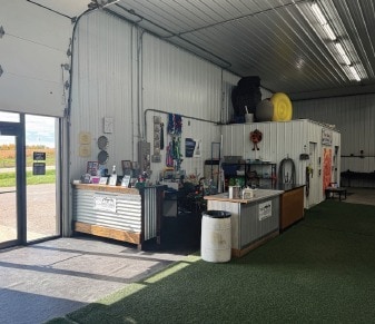 W5172 County Road O, Plymouth, WI à louer Photo intérieure– Image 1 sur 4