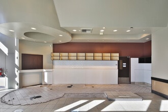 1999 Avenue of the Stars, Los Angeles, CA à louer Photo intérieure– Image 2 sur 6