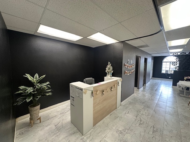 109 E State St, Redlands, CA à louer Photo intérieure– Image 1 sur 8