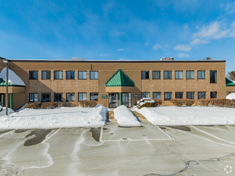105 Route 101A, Amherst, NH à louer - Photo de l’immeuble – Image 2 sur 6