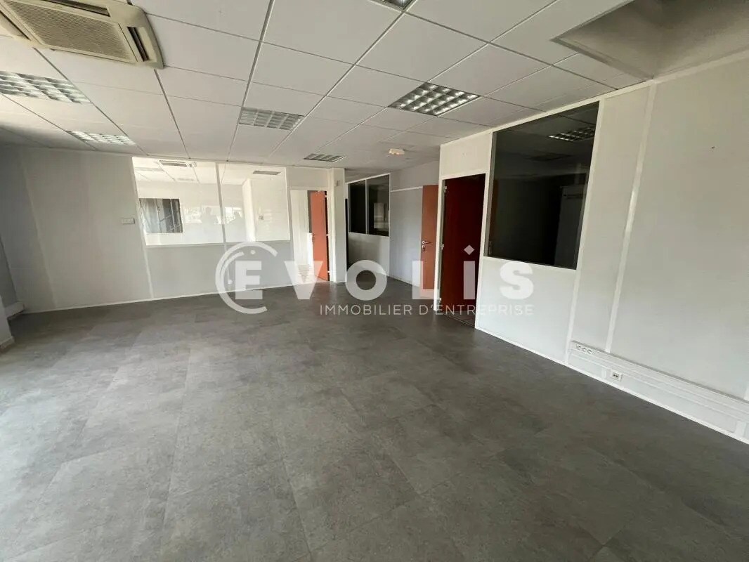 Bureau dans Meyzieu à louer Photo intérieure– Image 1 sur 1