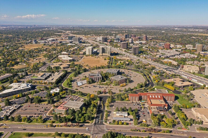 5670 Greenwood Plaza Blvd, Greenwood Village, CO à louer - Photo de l’immeuble – Image 2 sur 8