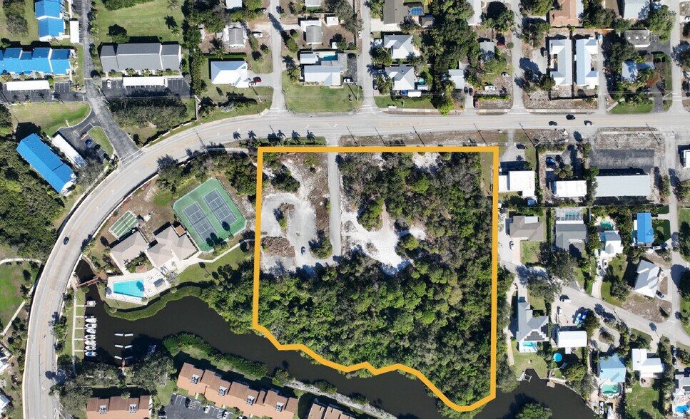 0 Clipper Ct, Jensen Beach, FL à vendre - Aérien – Image 2 sur 7