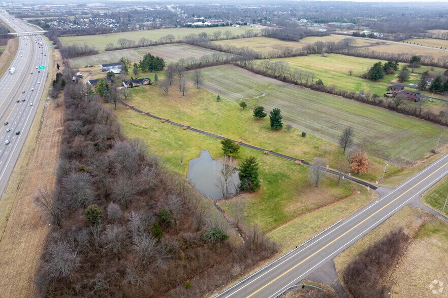 7773 Millikin Rd, Liberty Township, OH à vendre - Photo de l’immeuble – Image 1 sur 20