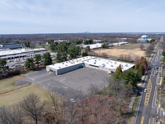 Plus de détails pour 390 New Albany Rd, Moorestown, NJ - Industriel/Logistique à louer