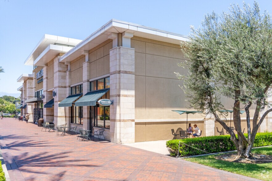 3625 Grand Ave, Chino Hills, CA à vendre - Photo de l’immeuble – Image 2 sur 4