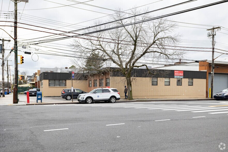 152-31 134th Ave, Jamaica, NY à louer - Photo de l’immeuble – Image 3 sur 5