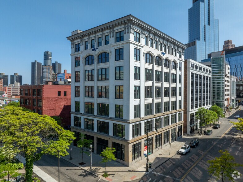 230 E Grand River Ave, Detroit, MI à louer - Photo principale – Image 1 sur 9