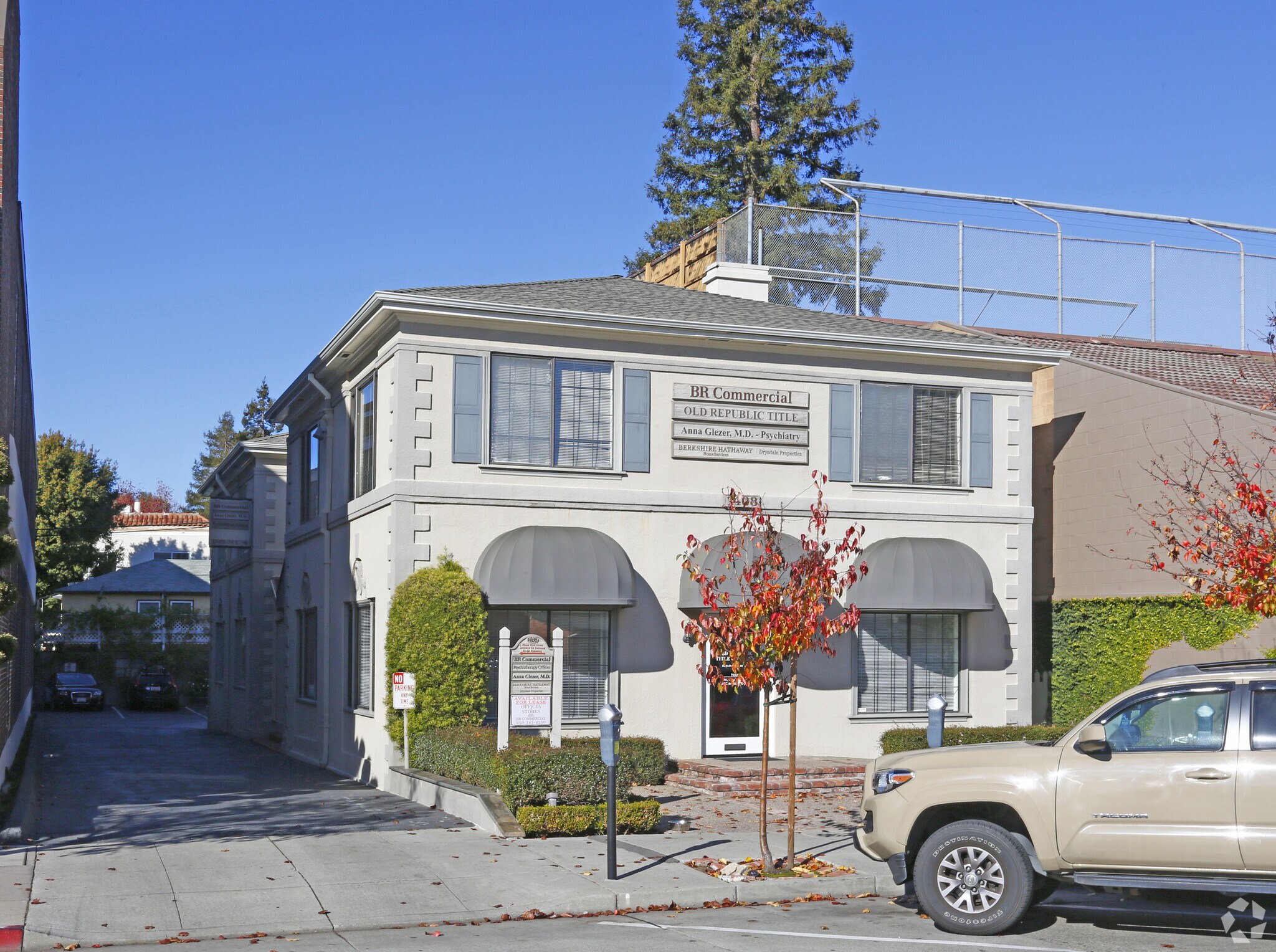 1408 chapin Ave, Burlingame, CA à louer Photo principale– Image 1 sur 14