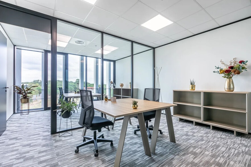 5 Allée Des Acacias, Mérignac à louer - Photo de l’immeuble – Image 1 sur 25