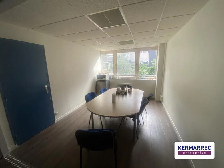Bureau dans Rennes à vendre - Photo de l’immeuble – Image 2 sur 8