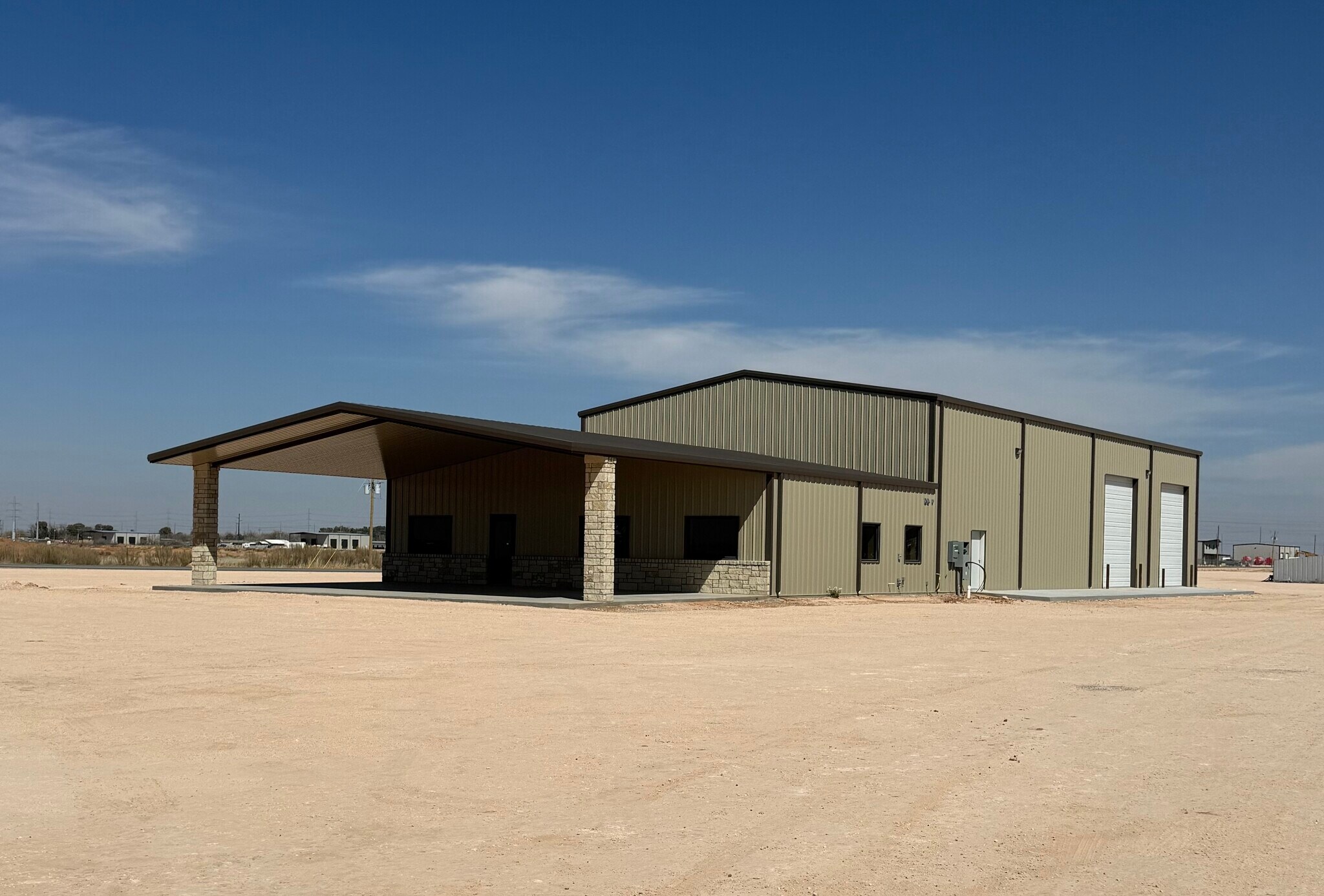 2812 EAST COUNTY RD 147 rd, Midland, TX à louer Photo principale– Image 1 sur 7