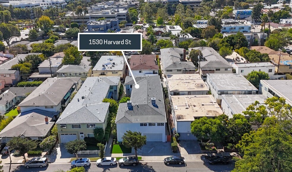 1530 Harvard St, Santa Monica, CA à vendre - Photo de l’immeuble – Image 3 sur 31