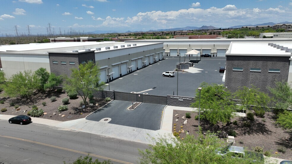 7400 E Adobe Dr, Scottsdale, AZ à vendre - Photo de l’immeuble – Image 1 sur 22