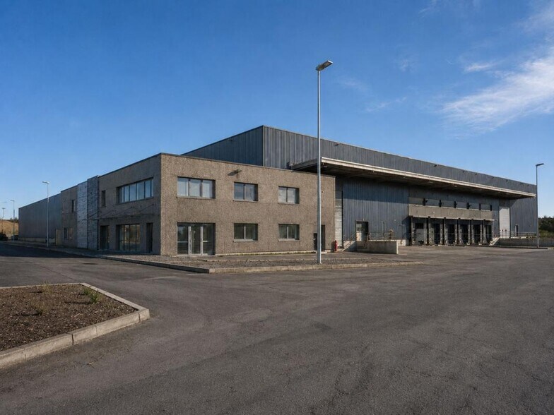 Industriel/Logistique dans Toulouse à louer - Photo de l’immeuble – Image 1 sur 4