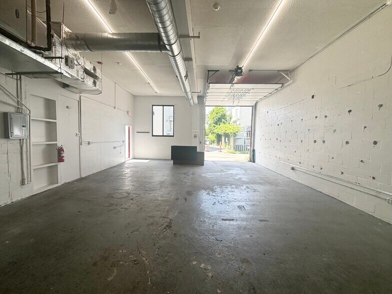 84 Eastern Ave, Malden, MA à louer - Photo de l’immeuble – Image 3 sur 8