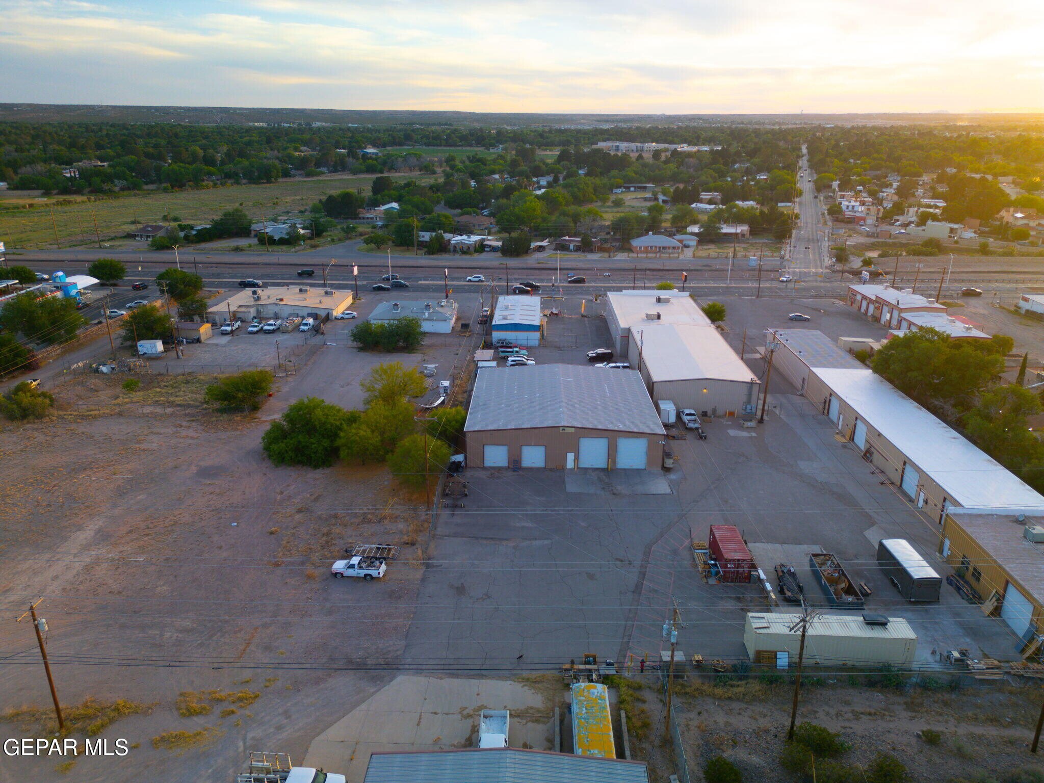 5368 Doniphan Dr, El Paso, TX à vendre Photo de l’immeuble– Image 1 sur 75
