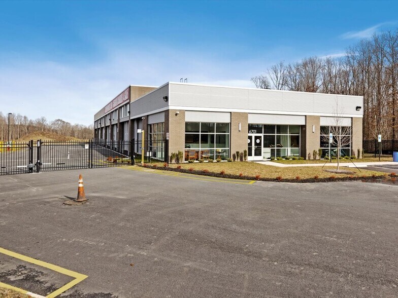 6701 Dominion Garages Ave, Woodford, VA à vendre - Photo de l’immeuble – Image 2 sur 34