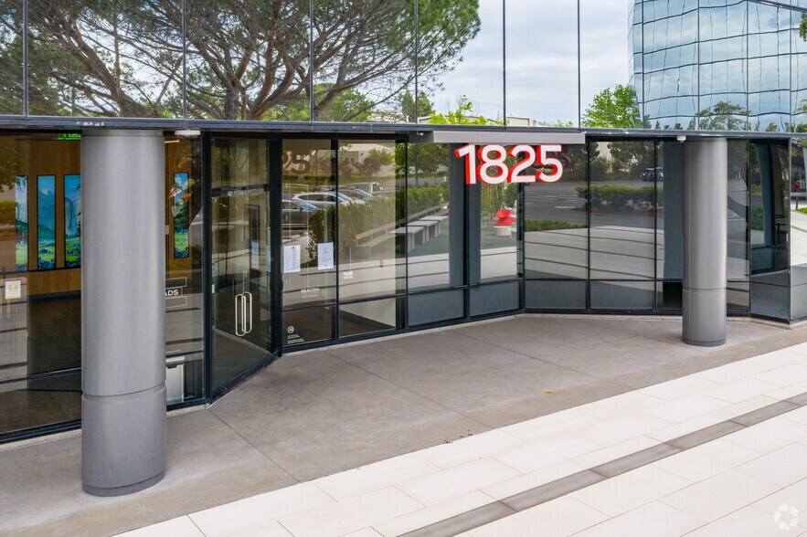 1825 S Grant St, San Mateo, CA à louer - Photo de l’immeuble – Image 2 sur 4