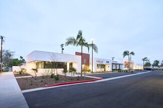 Plus de détails pour 2223-2231 W 5th St, Santa Ana, CA - Local commercial à louer