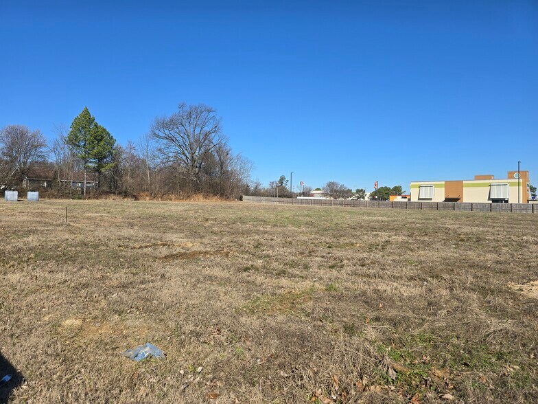 4747 Getwell Rd, Memphis, TN à louer - Photo de l’immeuble – Image 3 sur 10