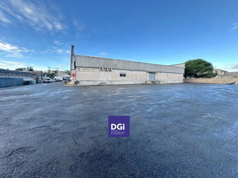 Bureau dans Alès à louer - Photo de l’immeuble – Image 1 sur 7