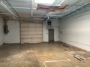 237 Oxmoor Cir, Birmingham, AL à louer Photo intérieure– Image 2 sur 4