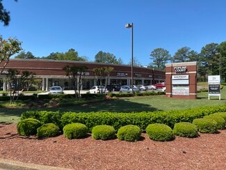 Plus de détails pour 6515 Poplar Ave, Memphis, TN - Bureau/Local commercial, Local commercial à louer