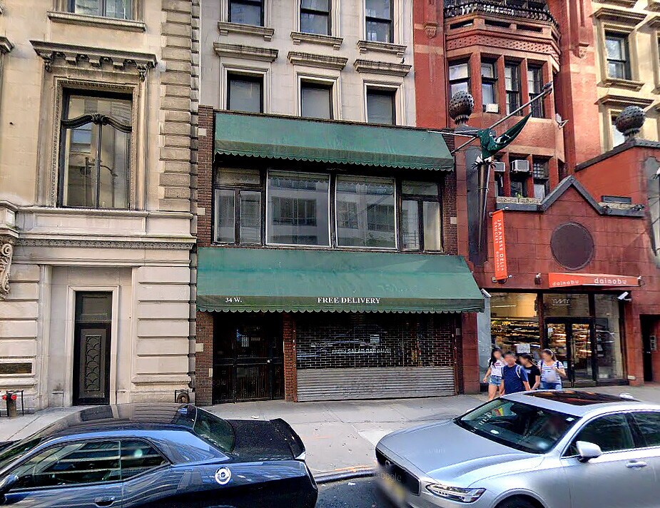 34 W 56th St, New York, NY à louer Photo de l’immeuble– Image 1 sur 11
