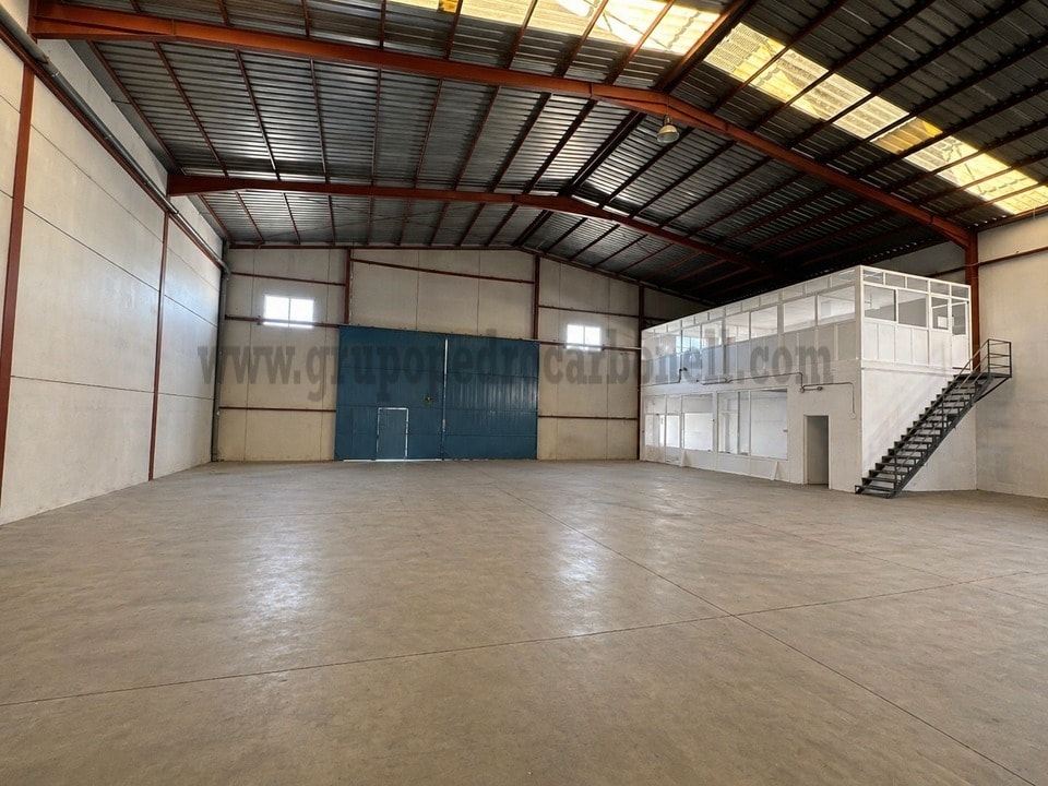 Industriel/Logistique dans Almoradí, Alicante à vendre Photo intérieure– Image 1 sur 3