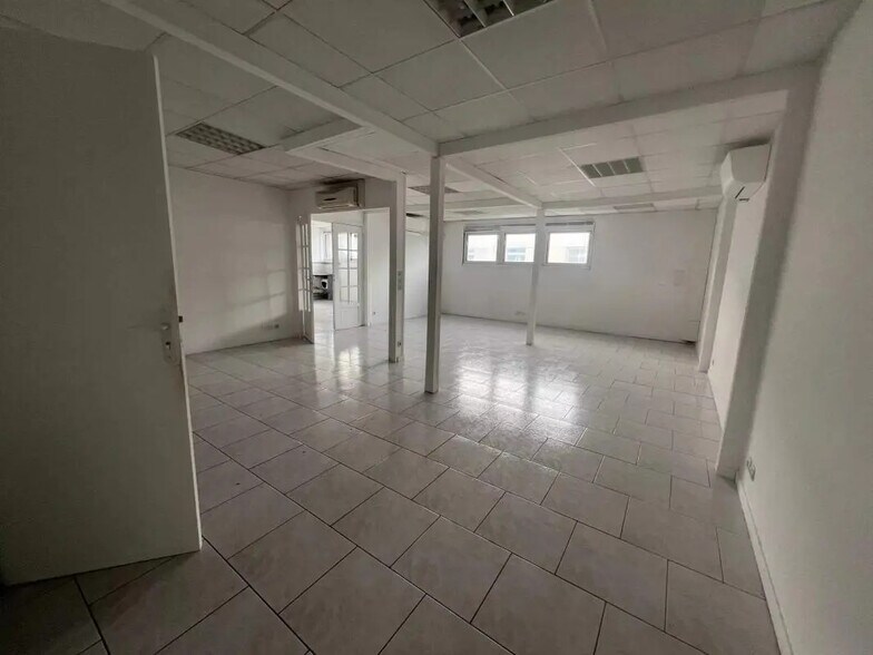 Bureau dans Le Cannet à louer - Photo intérieure – Image 3 sur 10