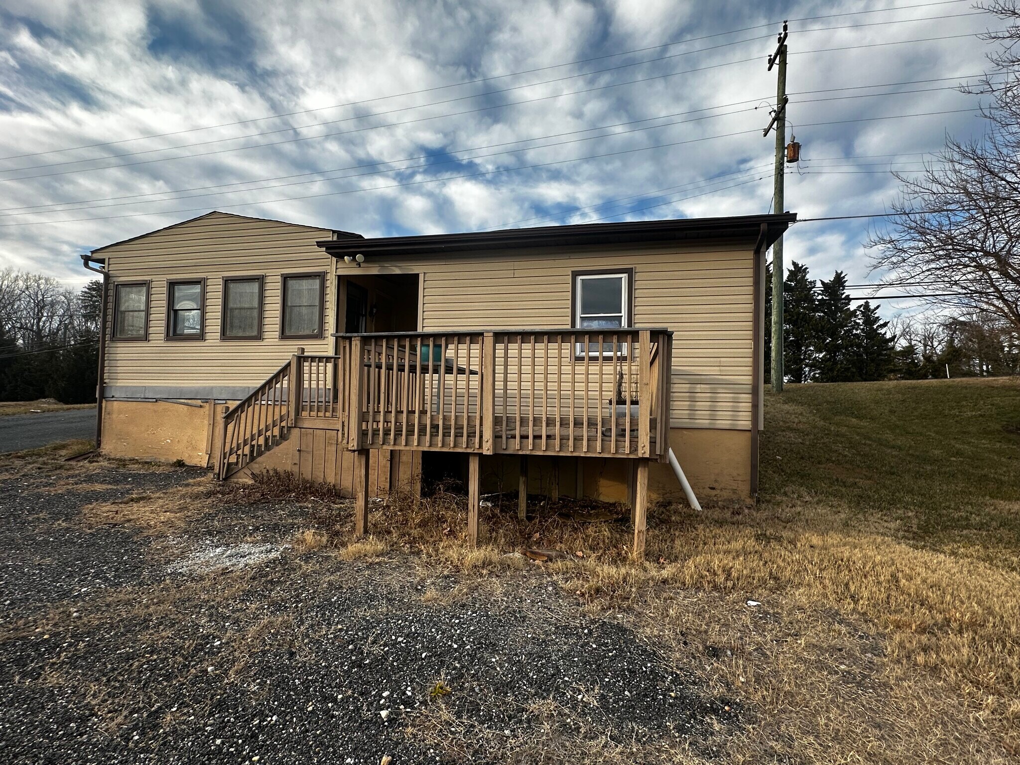703-705A Philadelphia Rd, Joppa, MD à vendre Photo de l’immeuble– Image 1 sur 59