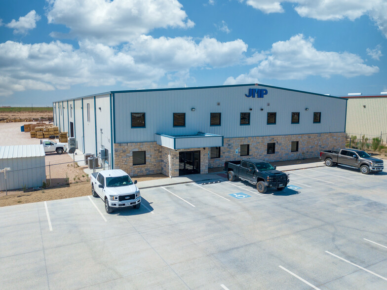 13005 W I-20 E, Odessa, TX à vendre - Photo de l’immeuble – Image 2 sur 4