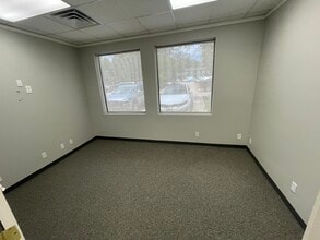 26010 Oak Ridge Dr, Spring, TX à louer Photo intérieure– Image 1 sur 5