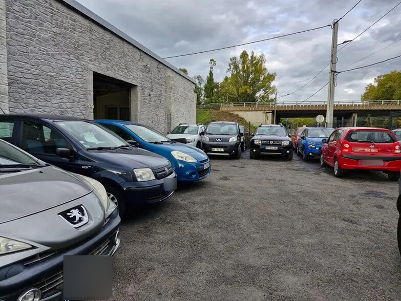 Local d'activités dans Roanne à vendre - Photo de l’immeuble – Image 2 sur 6