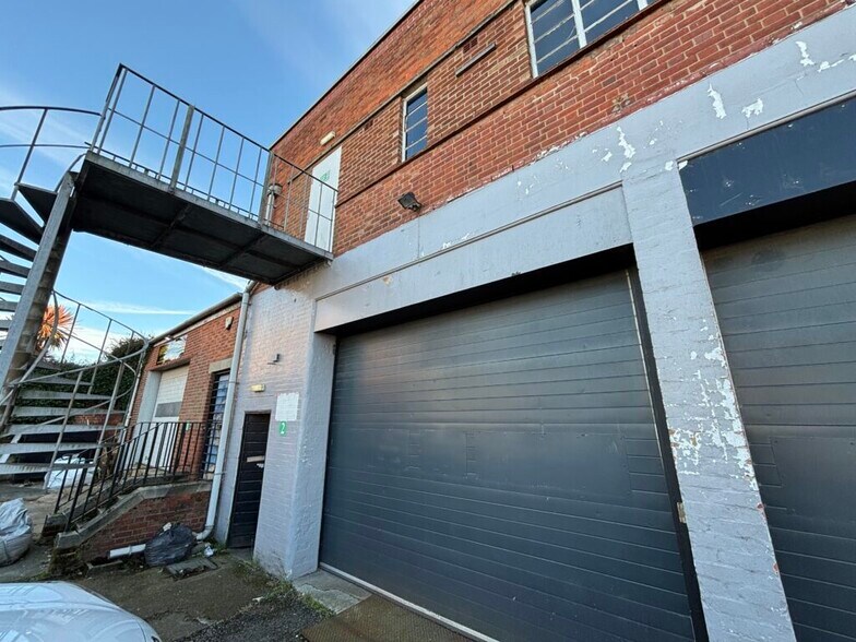 Stanton Rd, Southampton à louer - Photo principale – Image 1 sur 3