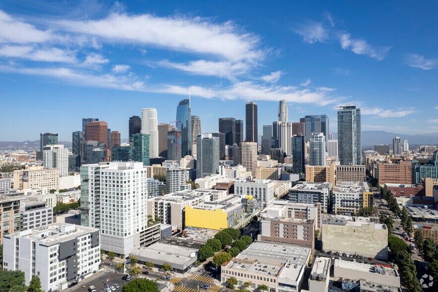 1050 S Grand Ave, Los Angeles, CA à louer - Aérien – Image 3 sur 8