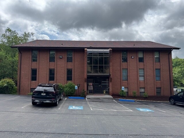 100-111 McKnight Park Dr, Pittsburgh, PA à vendre - Photo de l’immeuble – Image 2 sur 4