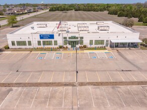 8325 Jack Finney Blvd, Greenville, TX - VUE AÉRIENNE  vue de carte - Image1