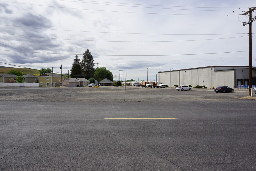 725 Park ave, Prosser, WA à vendre - Photo de l’immeuble – Image 3 sur 21